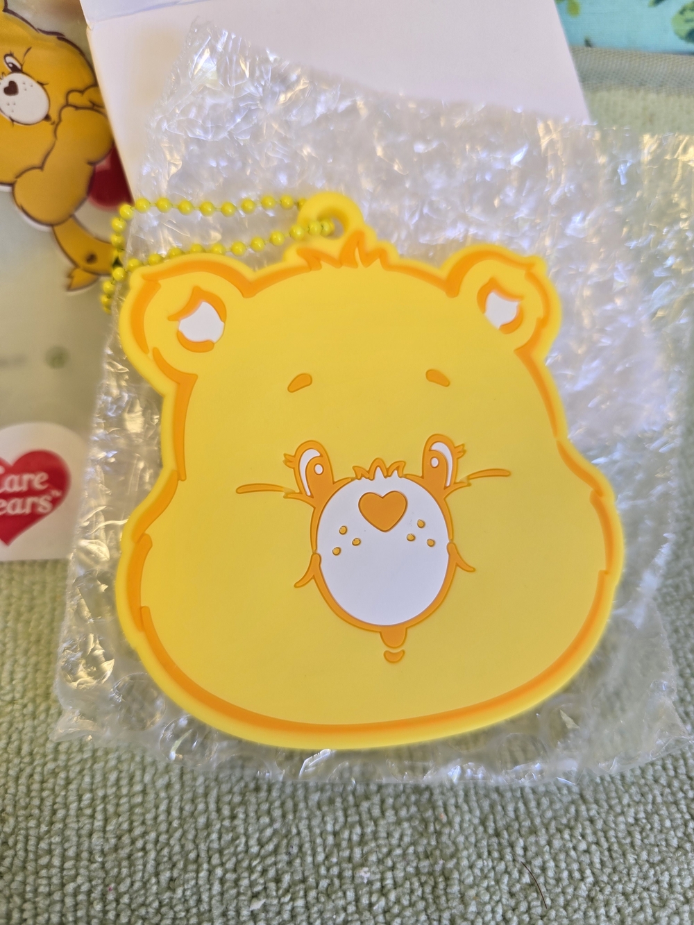Care Bears Yellow Funshine Bear Face Keychain Compact Mirror